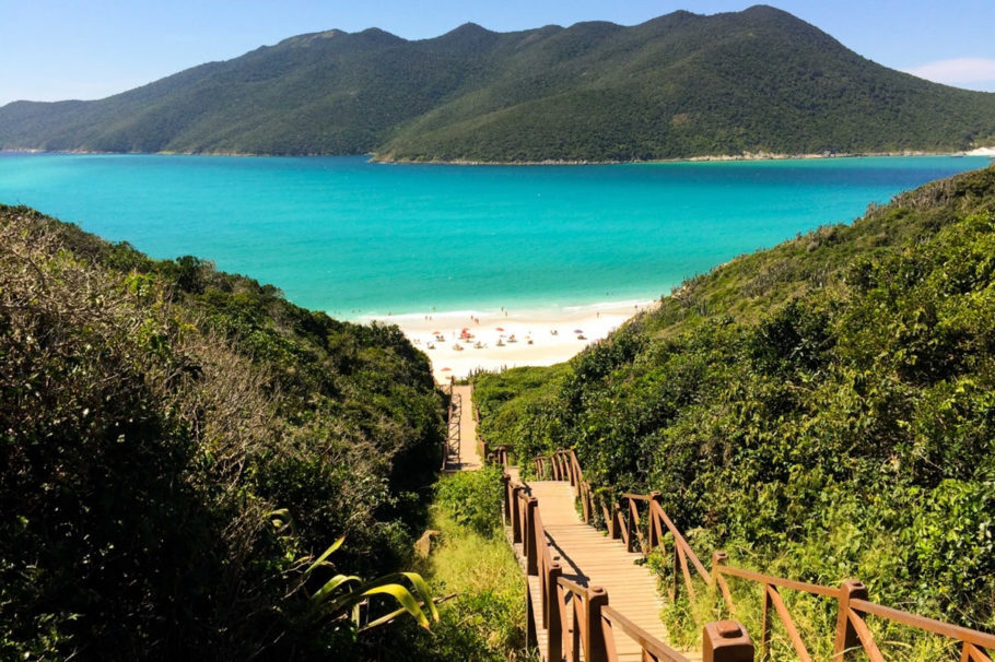 arraial-do-cabo-910x606